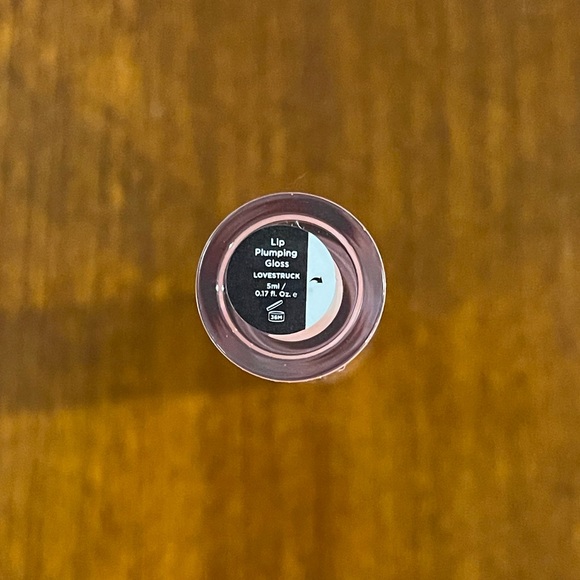 Iconic london lip plumping gloss - Picture 2 of 2